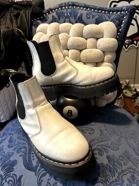 Dr Martens Quad White Chelsea Size 9/EU 41
